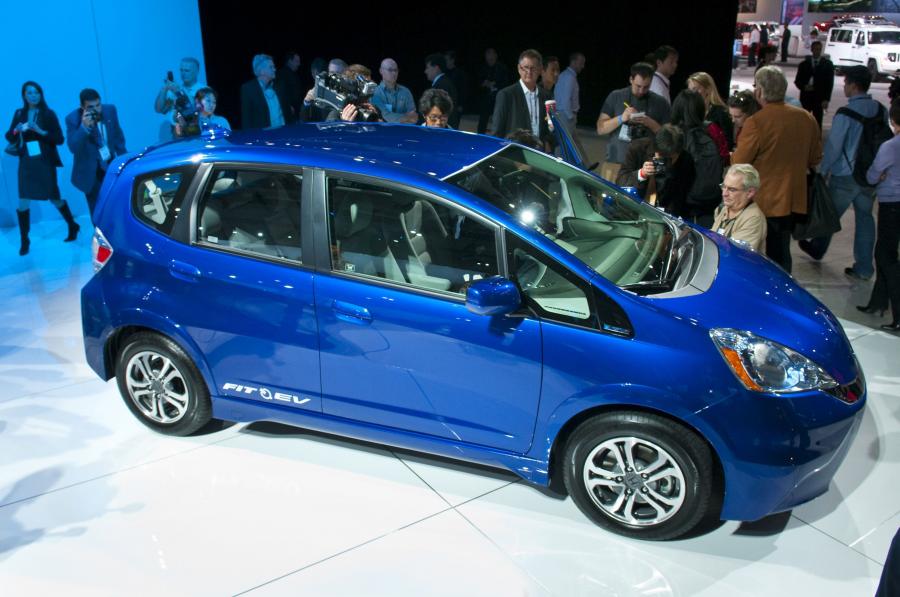  Honda Fit EV 2012 года  (фото 32 из 33)